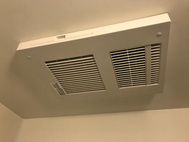 ビスタ湘南101号室 浴室乾燥機