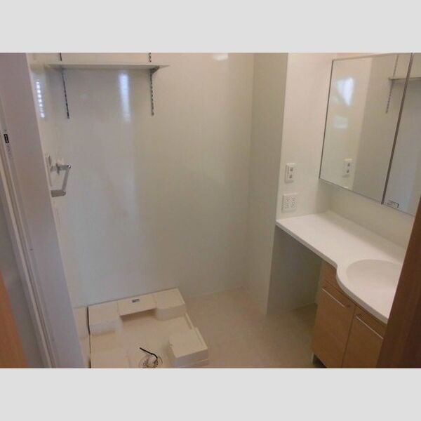 リリオコート201号室 洗面