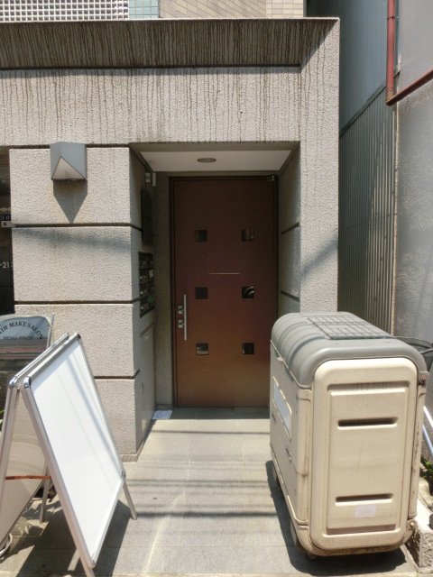 サン　リーブル　リラ3階 敷地内/建物