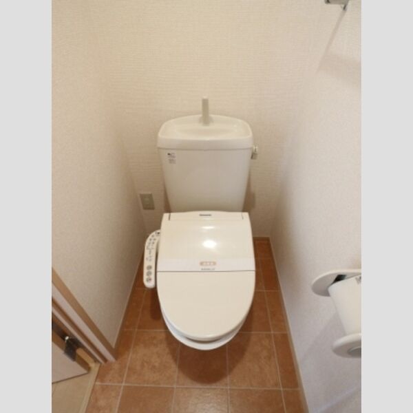 サンロイヤル202号室 温水洗浄暖房便座