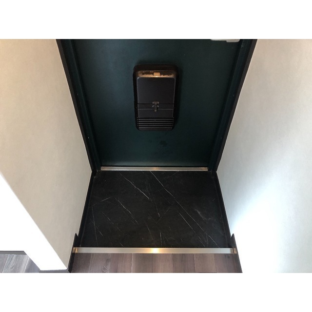 エスティドミール 玄関