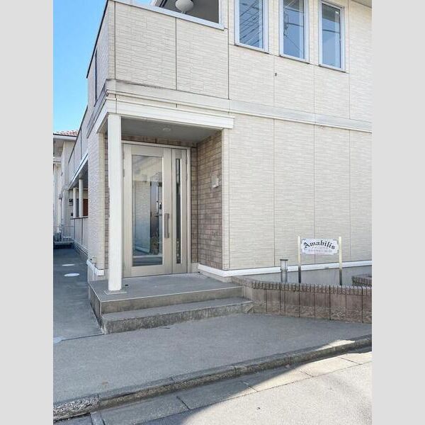 アマービリス202号室 エントランス