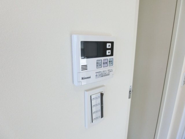 トライアングル武蔵小山 給湯リモコン。追い焚き機能付き。