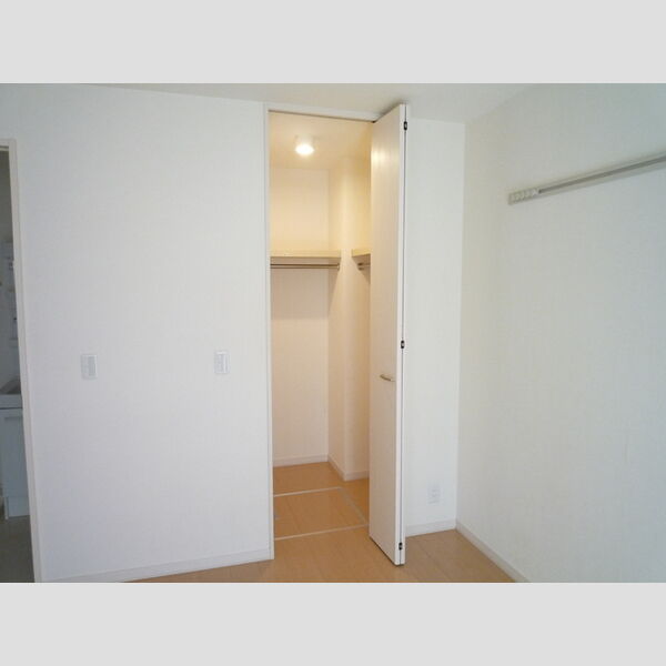 ミズカ ラトゥール ウォークインクローゼット