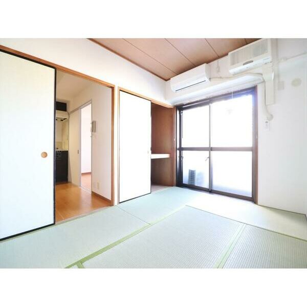 TOPHILL301号室 リビング