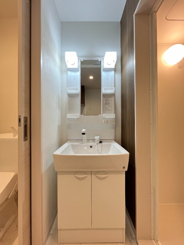 コンフォート蕨WEST2階 洗面