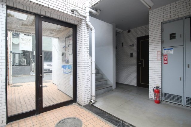 プレール中野3階 エントランス