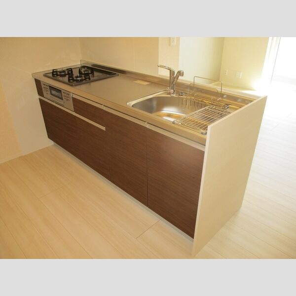 オーフィングⅢ キッチン