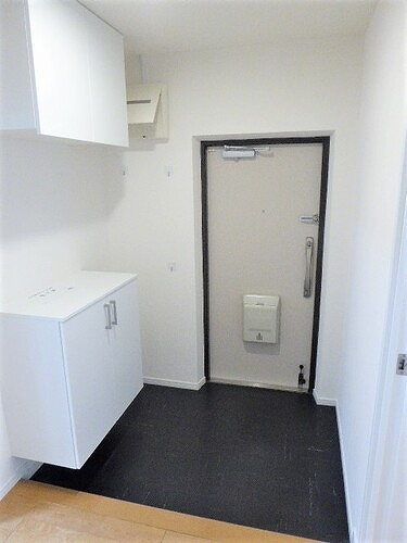 ドルフ青葉台３号棟4階 同建物別部屋の参考画像