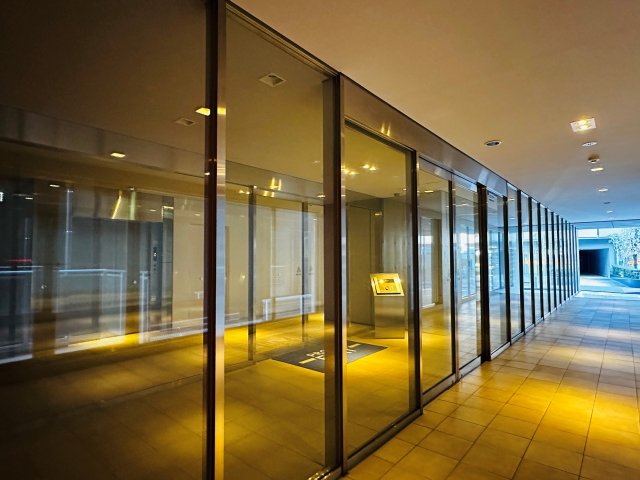 プラウドフラット横浜1001号室 ロビー