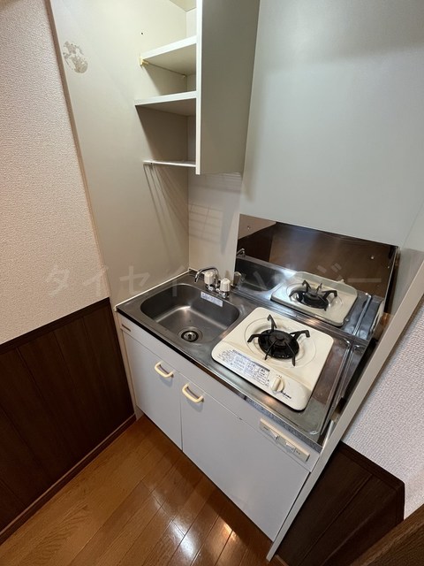 アーバンスクエア江原町Ａ棟0105号室 キッチン