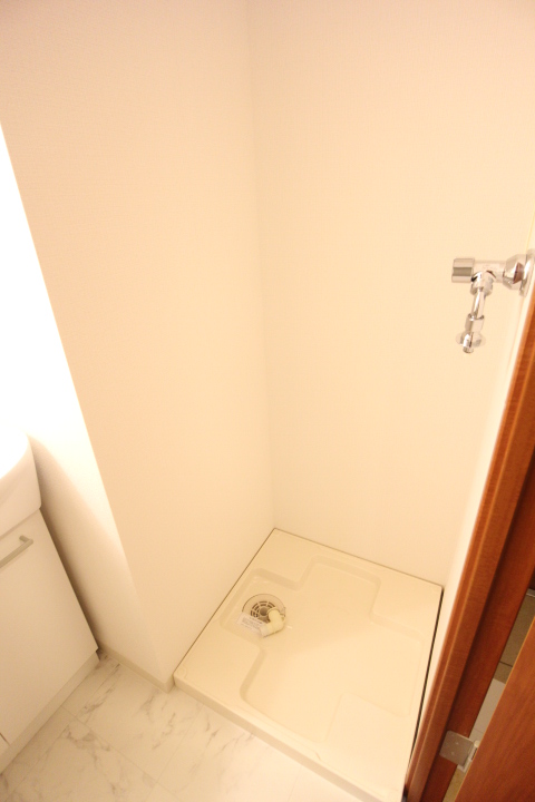 プライムアーバン中目黒 洗濯機置き場※参考写真