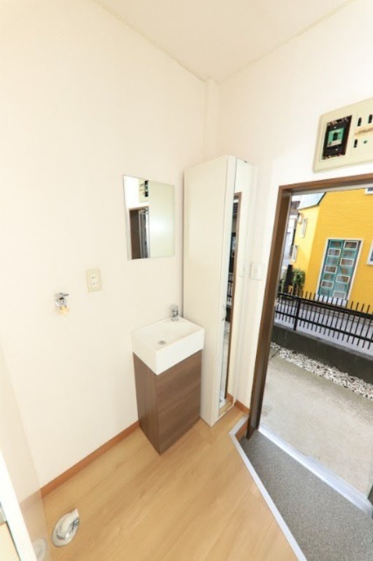 メゾンオーキスA1階 洗面