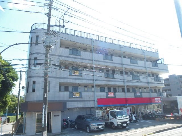 角田ビル0402号室 外観