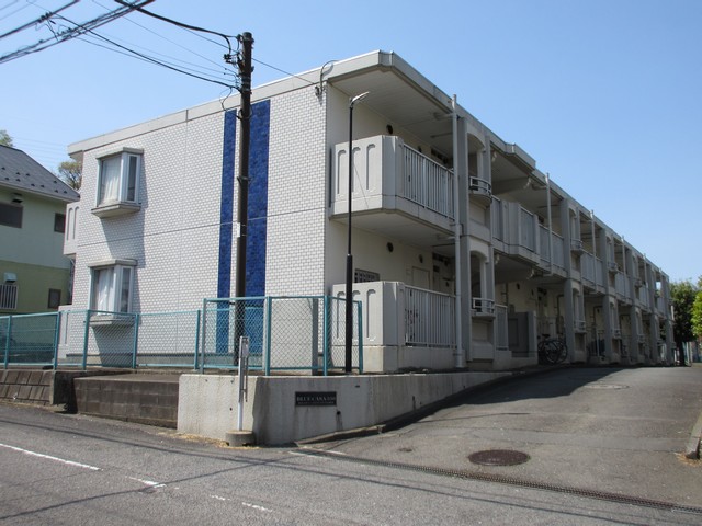 ブルーカーサ２５０－Ⅱ 玄関側 外観　※現況優先