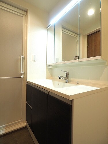 自由が丘パインクレスト 洗面所（内装前）