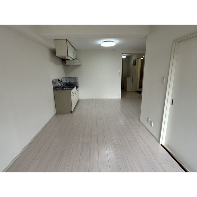 リブレス東浦和　旧東浦和ハイツ リビング