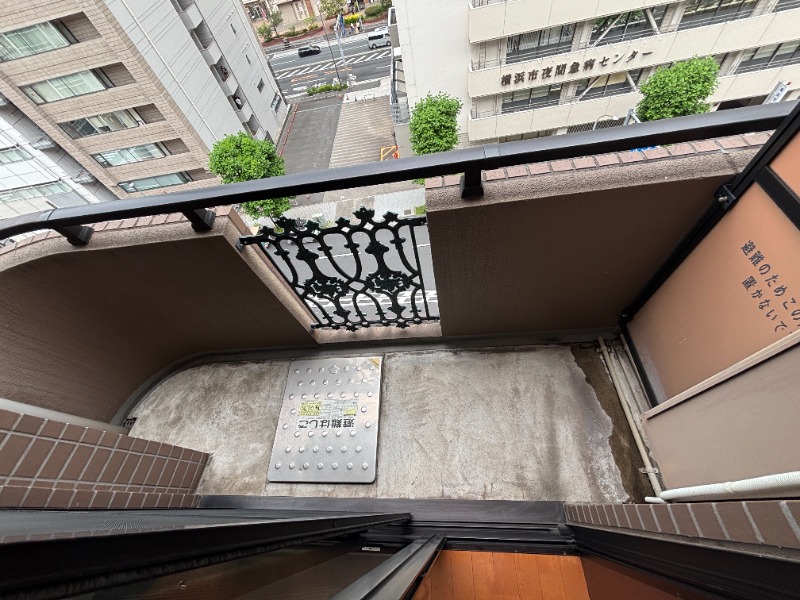 グリフィン横浜・桜木町駅前8階 バルコニー