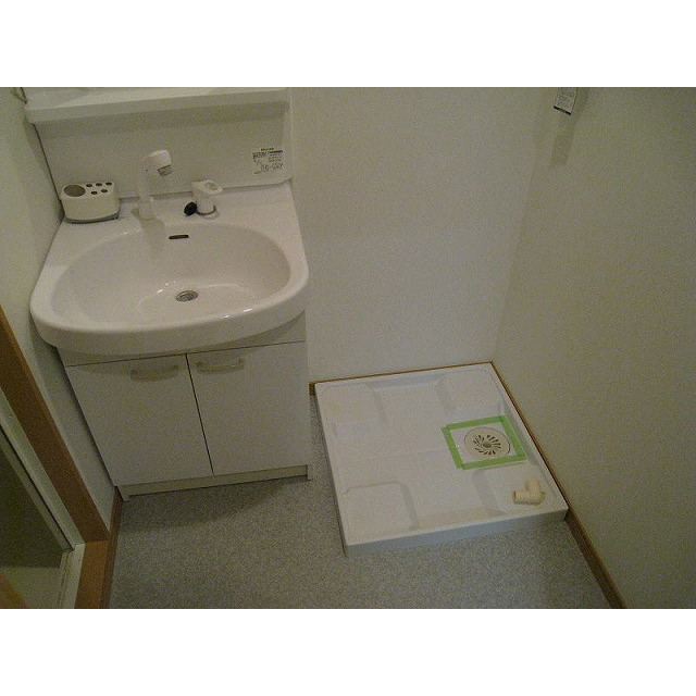 アンプルール フェール K HOUSE301号室 内観