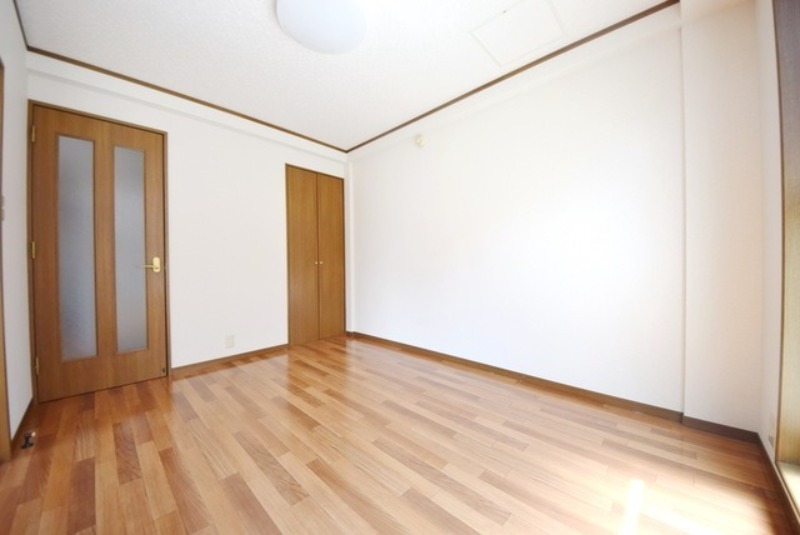 メゾン八千代 リビング