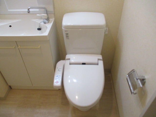 ルームス市川(E-073)3階 トイレ