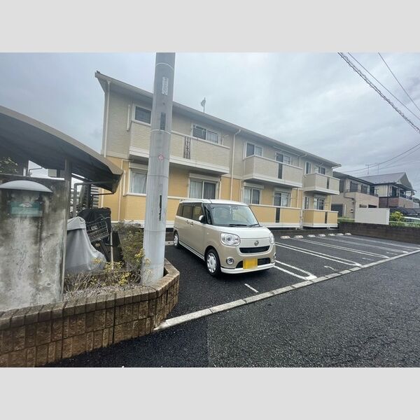 シャトレー102号室 外観