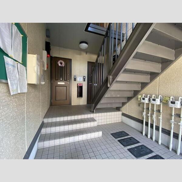 ドムス清華 ロビー