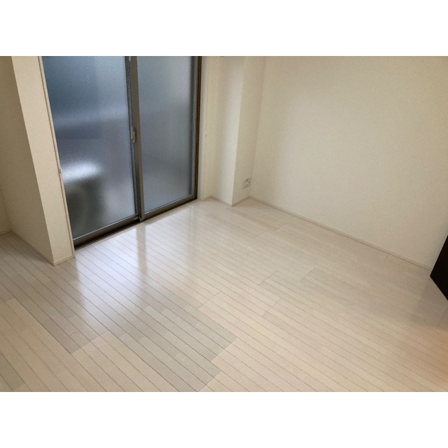 サンマルコ北綾瀬101号室 リビング