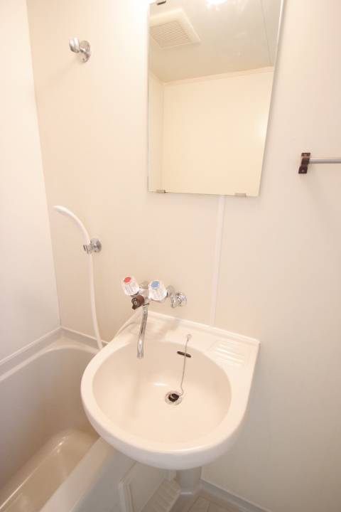 パープルハイム1階 部屋その他