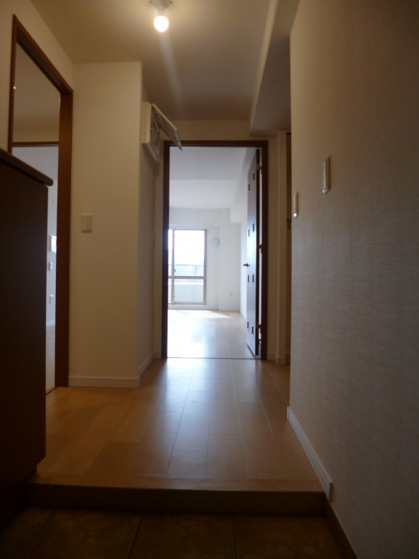 河田町ガーデン１号棟8階 玄関