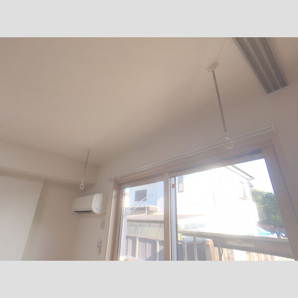 メゾンローレル　Ⅰ 105号室 室内物干し