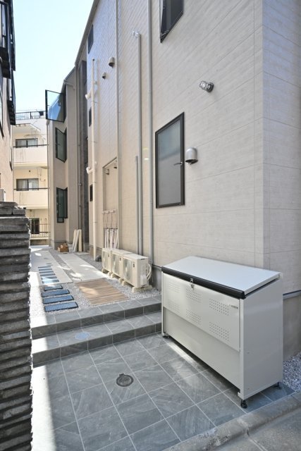 モンクール高野台3階 エントランス