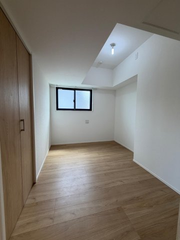 MOANA北参道403号室 洋室約4.3帖
