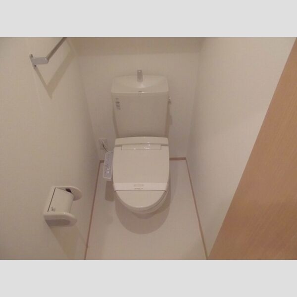 ルーヴ202号室 温水洗浄暖房便座