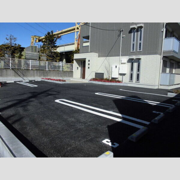 apartment Will201号室 駐車場