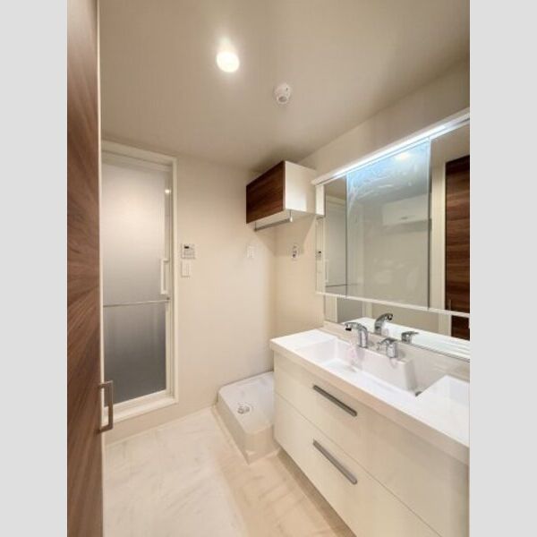 フレジア201号室 ゆとりの水回り♪