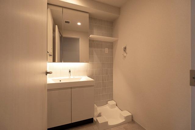 Lighthouse西新宿7階 洗面所