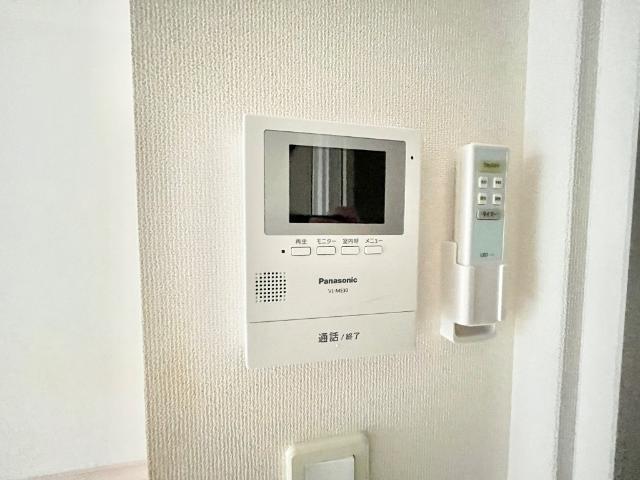 セレッソ鶴巻 カメラ付インターホン