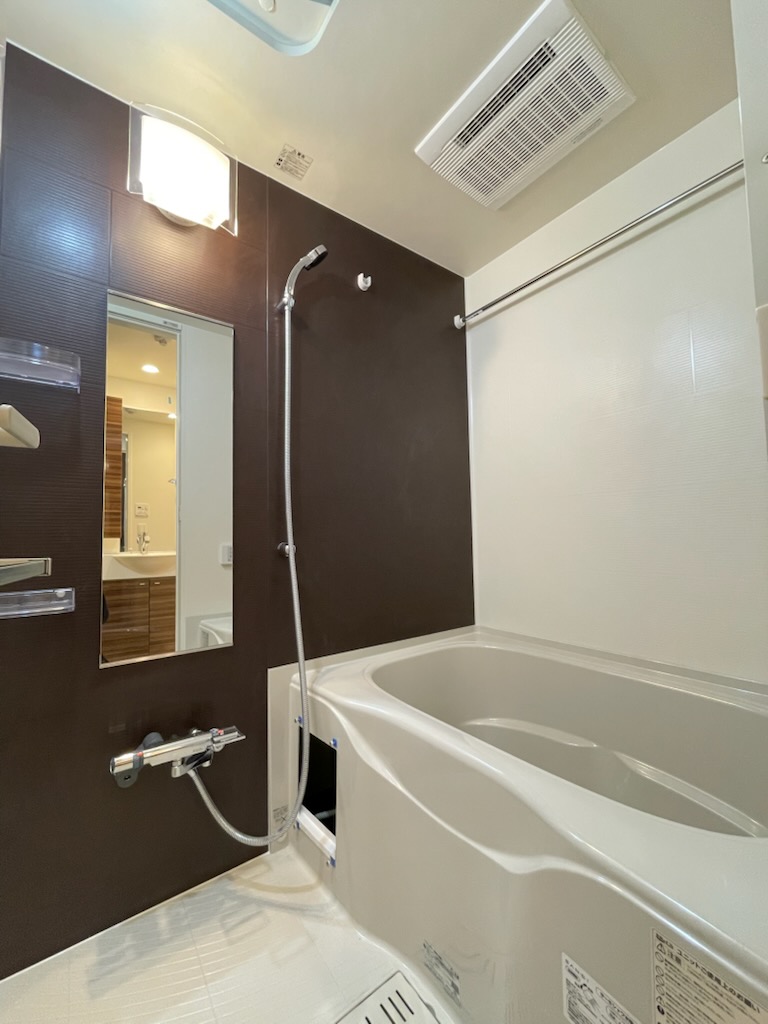 ガーラ・ステーション川崎久地1階 お風呂です