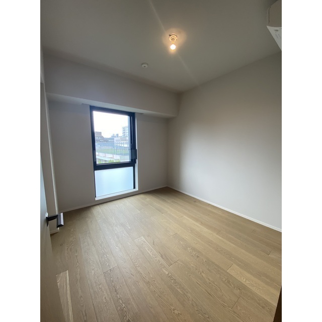 ザ・パークハウス千代田六番町701号室 洋室6帖　205年9月撮影