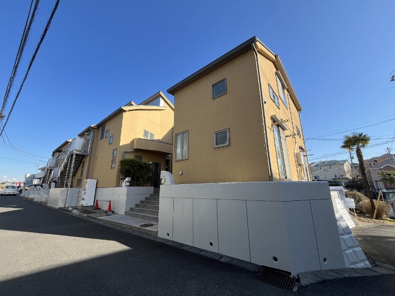 エステート長津田Ⅴ1階 エントランス