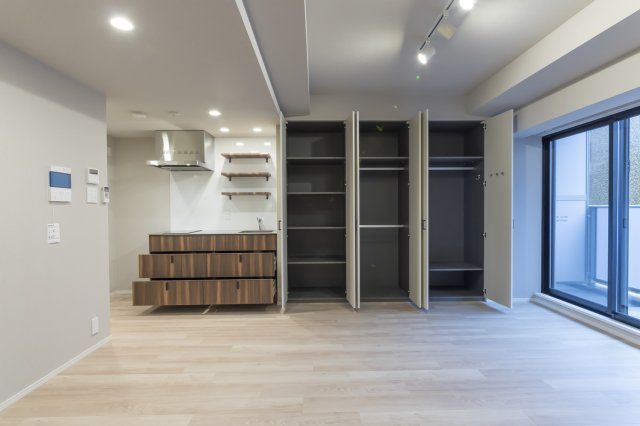 プラウドフラット渋谷富ヶ谷511号室 リビング