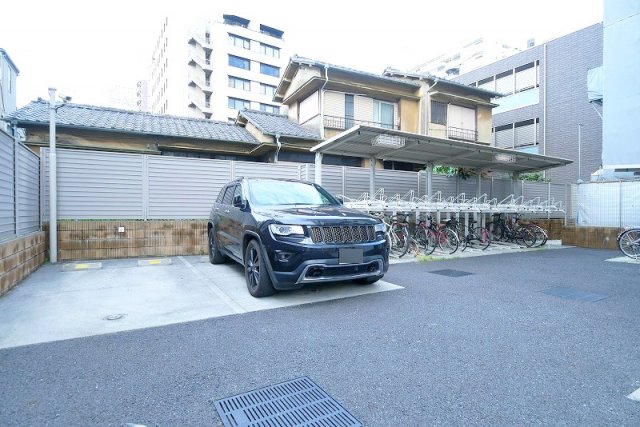 PREMIUM CUBE G 駒沢大学 外観