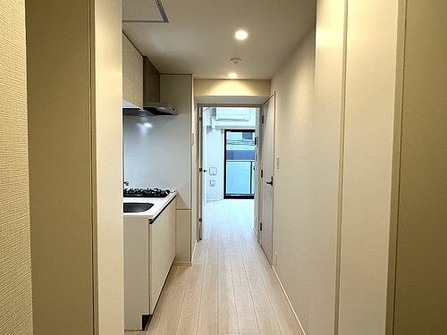 VIOR文京関口2階 共有部からの室内　※2025年12月新築未入居時撮影