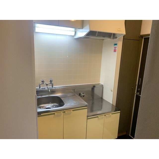 ノーブル矢作102号室 キッチン