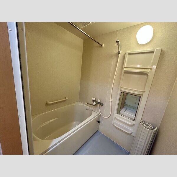 イマヴリューマンション106号室 浴室