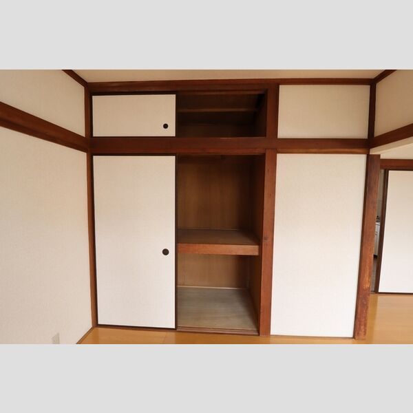 昭友荘101号室 物入