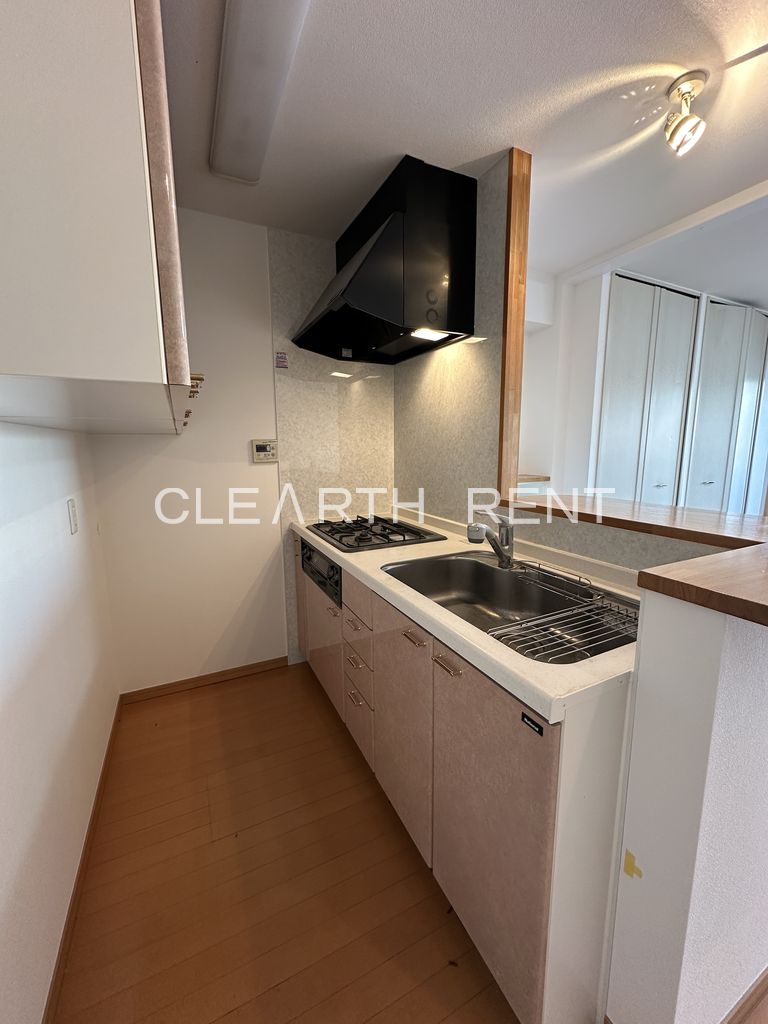 グランステューディオ経堂4階 内装中！