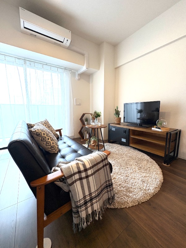 SUNBRIGHT OGIKUBO ※写真は703号室（5号室は反転）