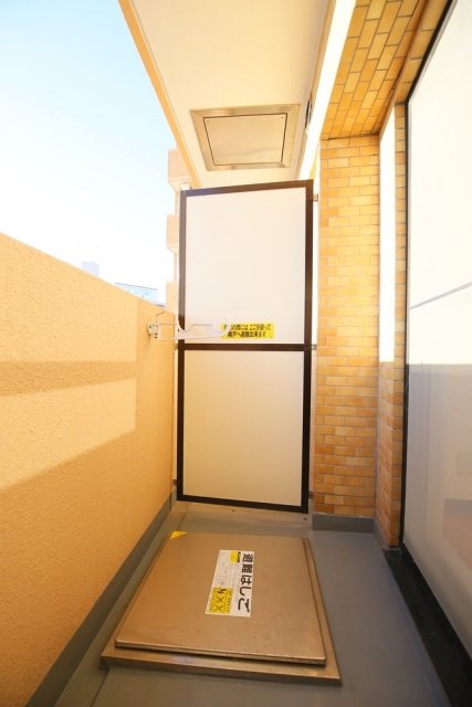 ライオンズマンション三鷹さくら通り バルコニー